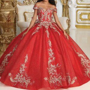Off shoulder quinceanera dress.Sweet 16 wedding prom formal ball gown red black